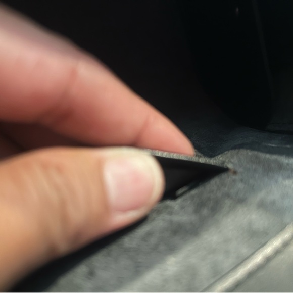 Authentic Louis Vuitton rare Epi Nocturne PM - Picture 9 of 13